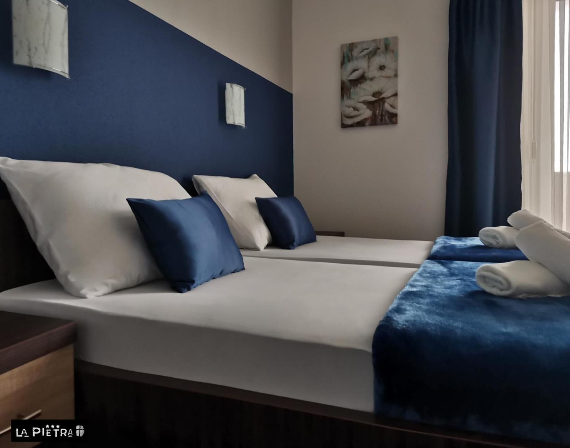 La Pietra Family Hotel Medjugorje Bilik gambar
